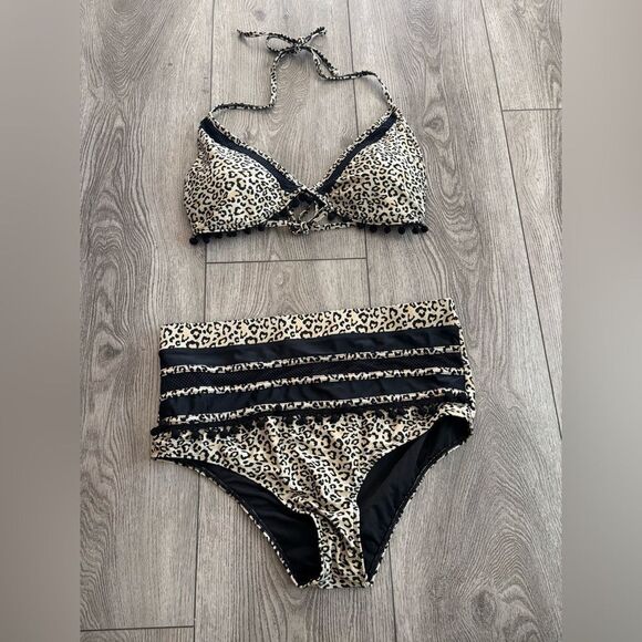 Leopard Print Bikini Set NWOT - Picture 1 of 5